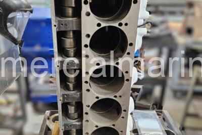 CAT 3196 660HP core - block and crank