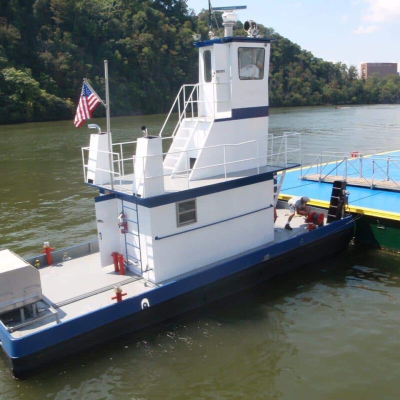 36 ft. Truckable Pushboat - Year 1990 - ID 901
