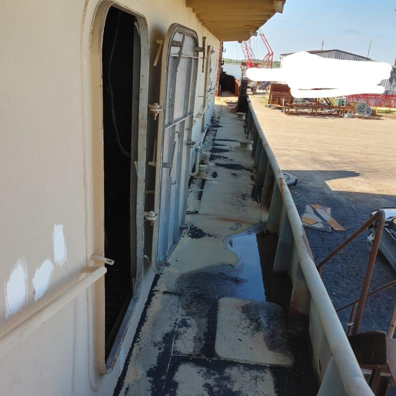 1600 - 1800 HP Pushboat - In process of Remodeling