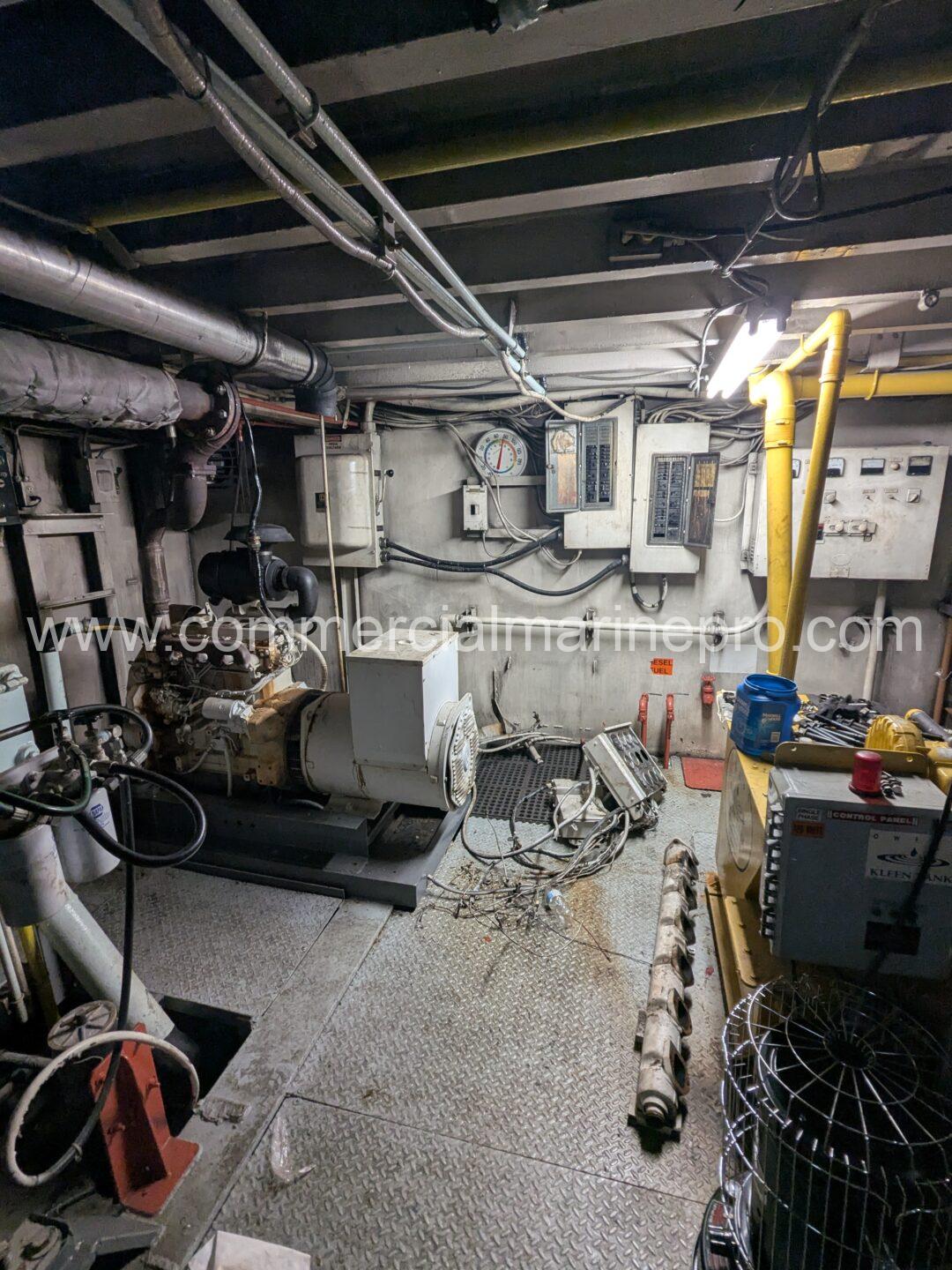 1250HP Push Boat Twin Screw