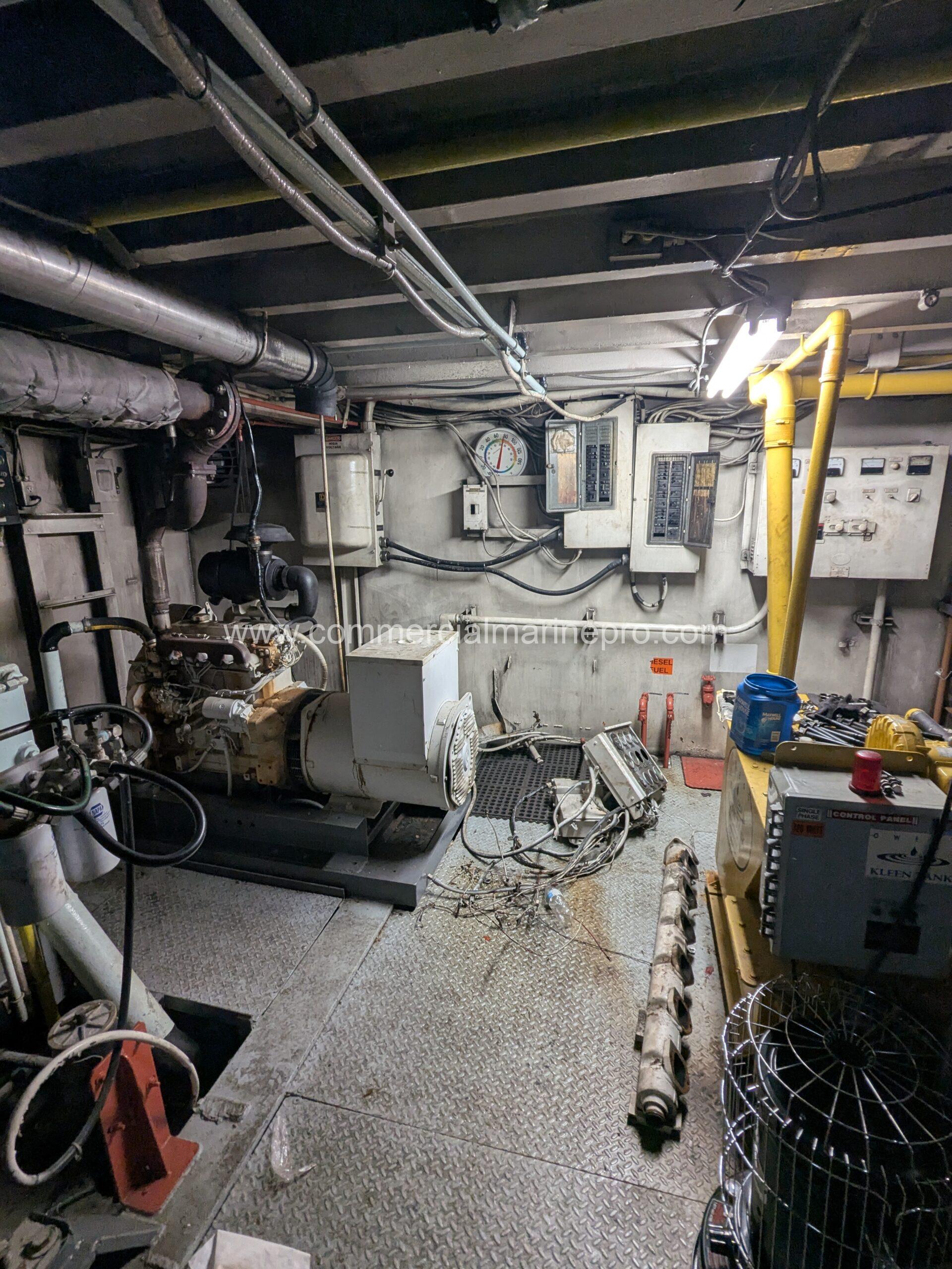 1250HP Push Boat Twin Screw