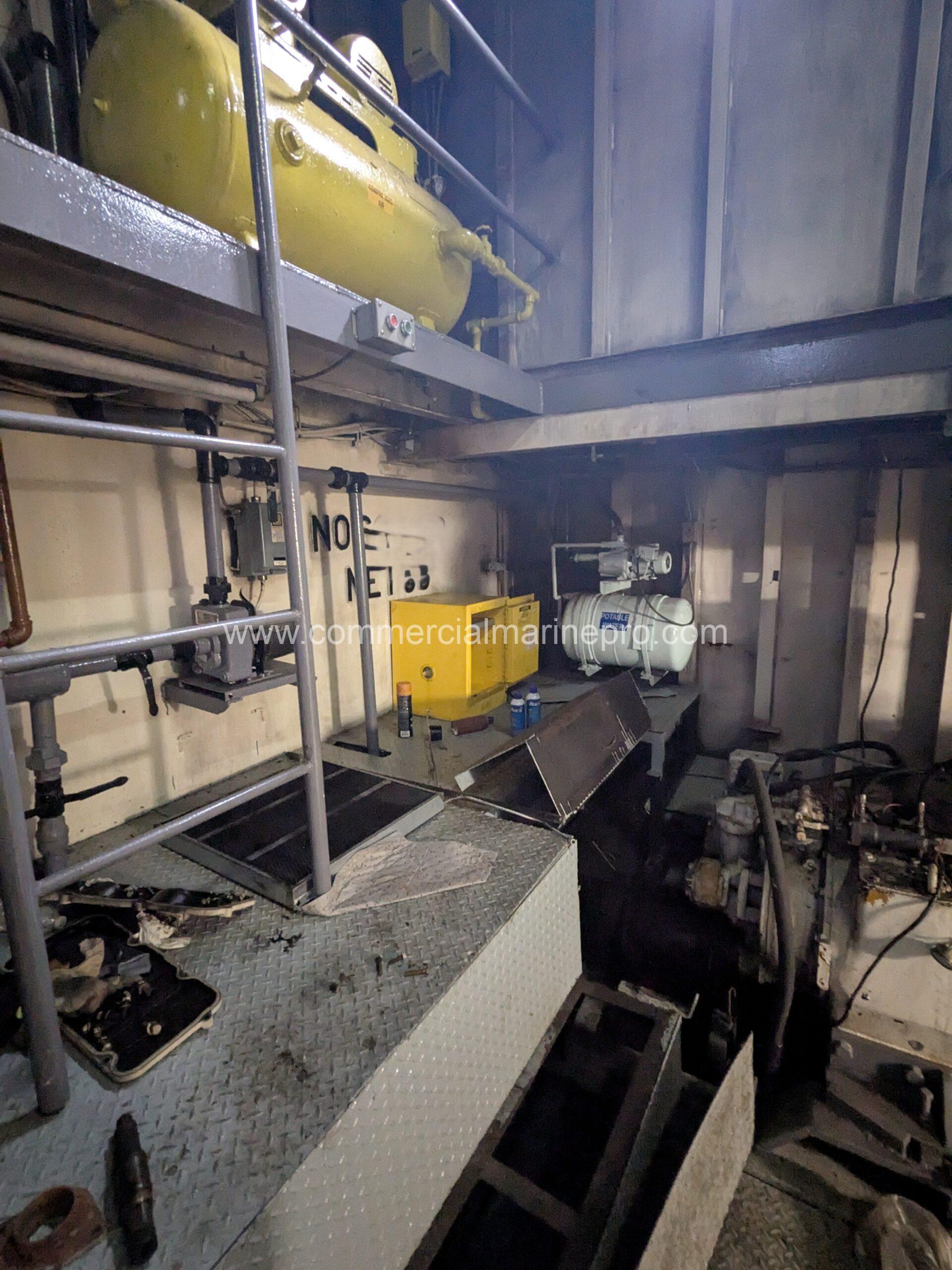 1250HP Push Boat Twin Screw