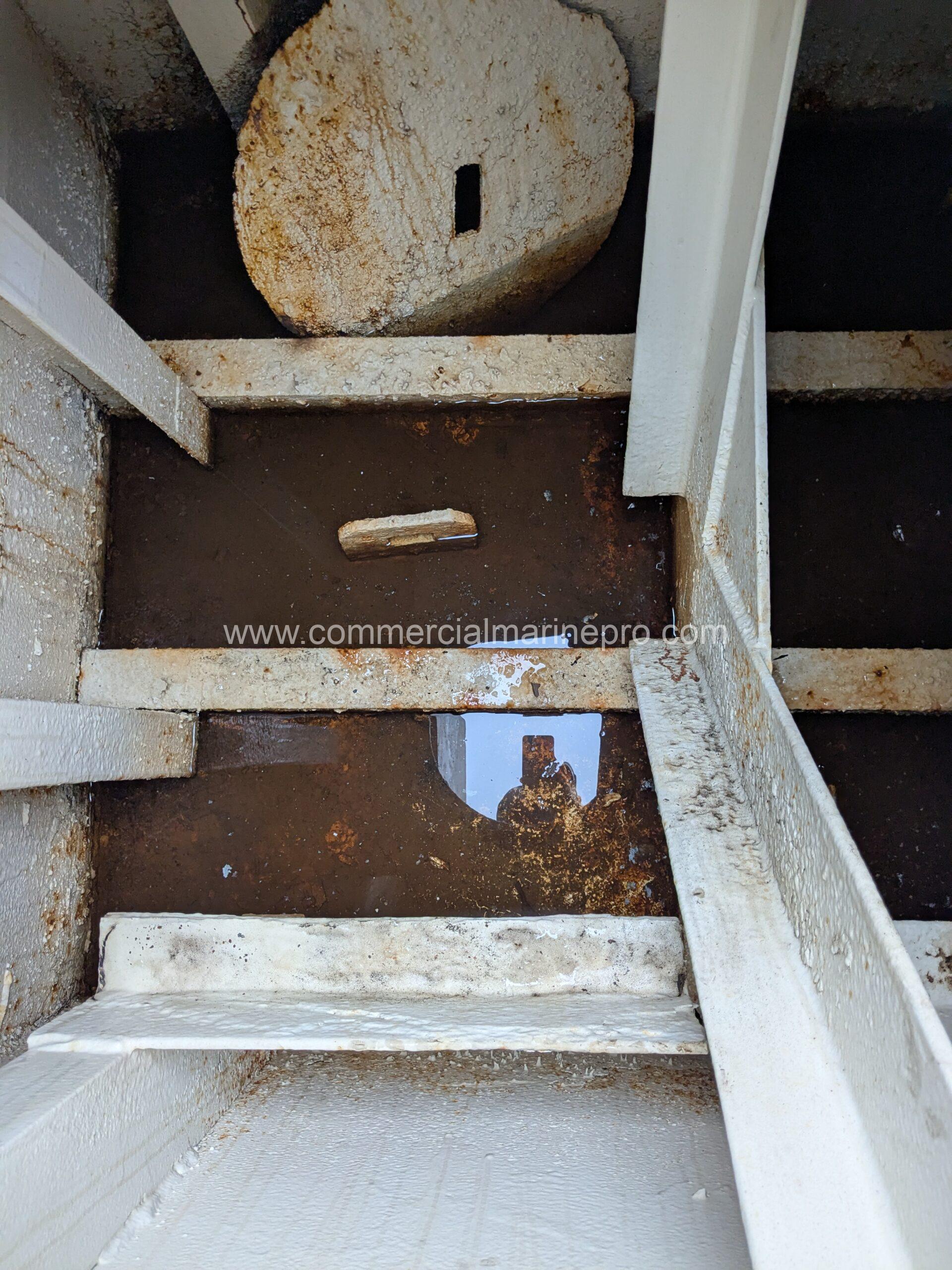 1250HP Push Boat Twin Screw