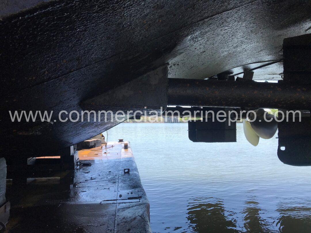 1250HP Push Boat Twin Screw
