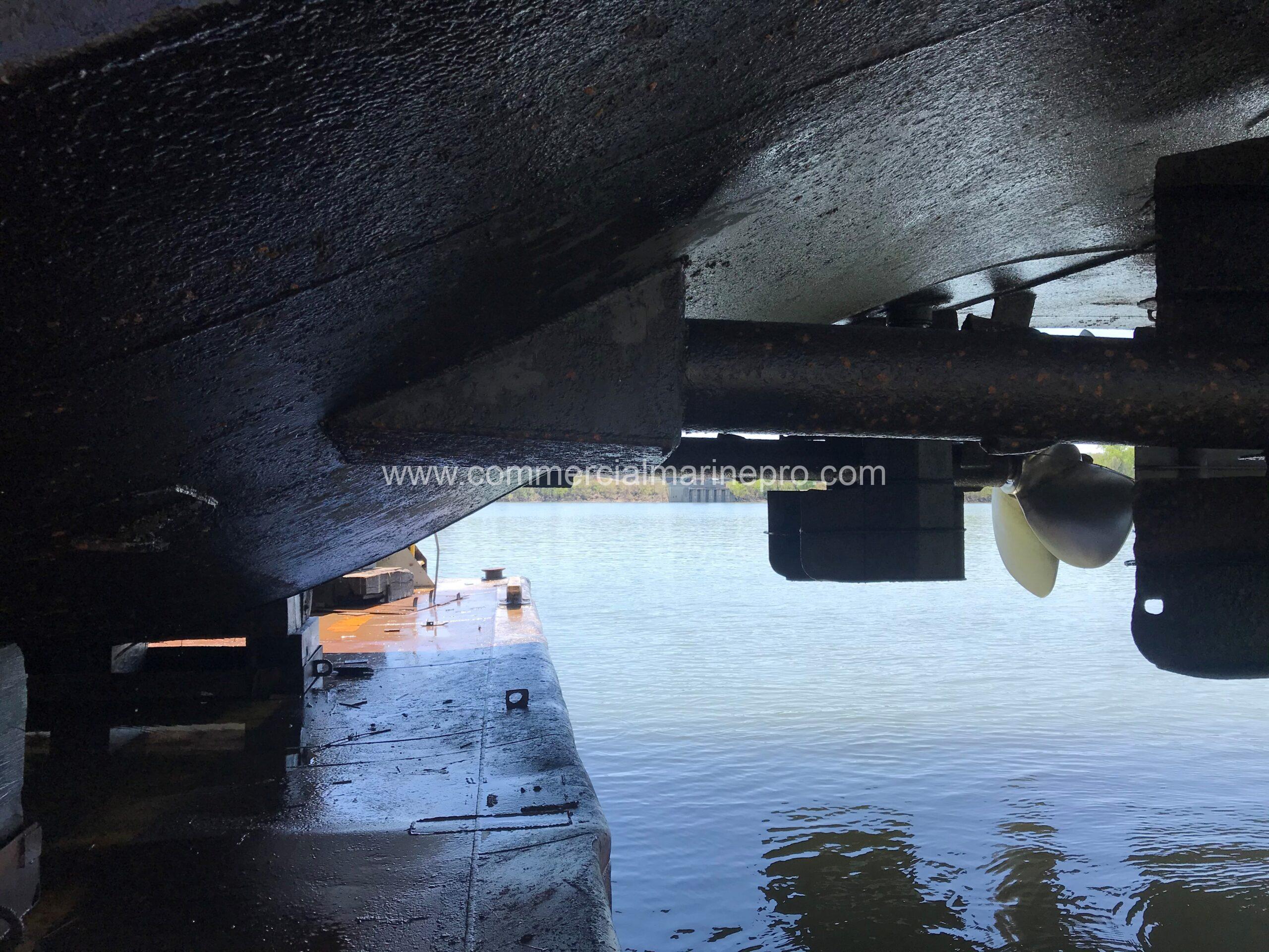 1250HP Push Boat Twin Screw