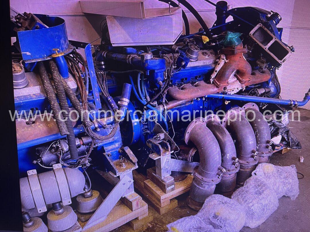 Pair Detroit 16v92 T Marine Propulsion Engines - Image 3