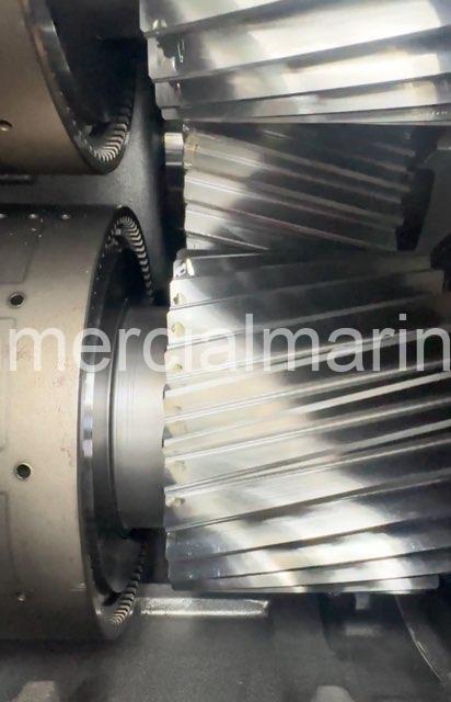 Pair Twin Disc 6619 SC Marine Gears 2:1