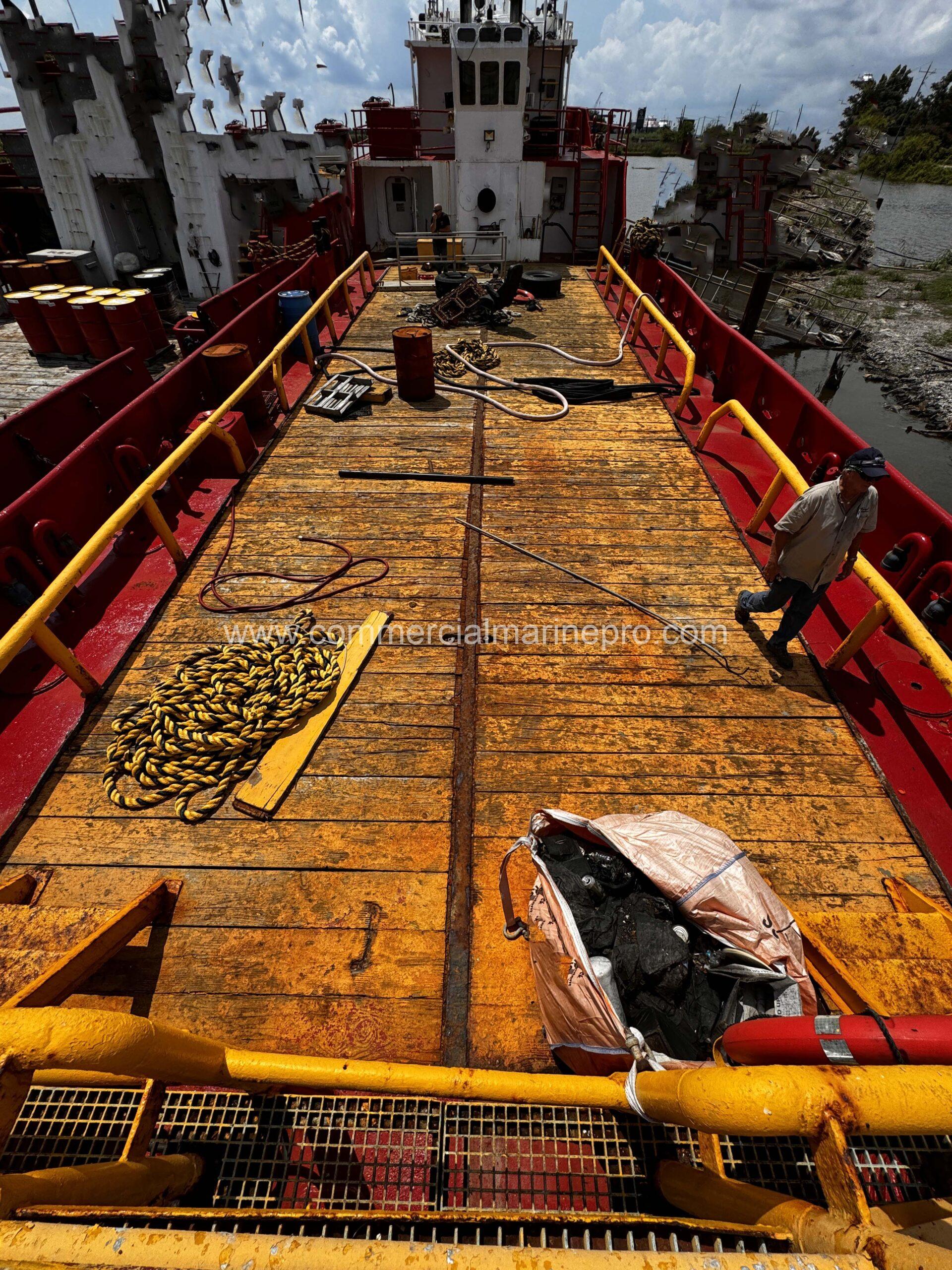 120 ft Utility Supply Vessel