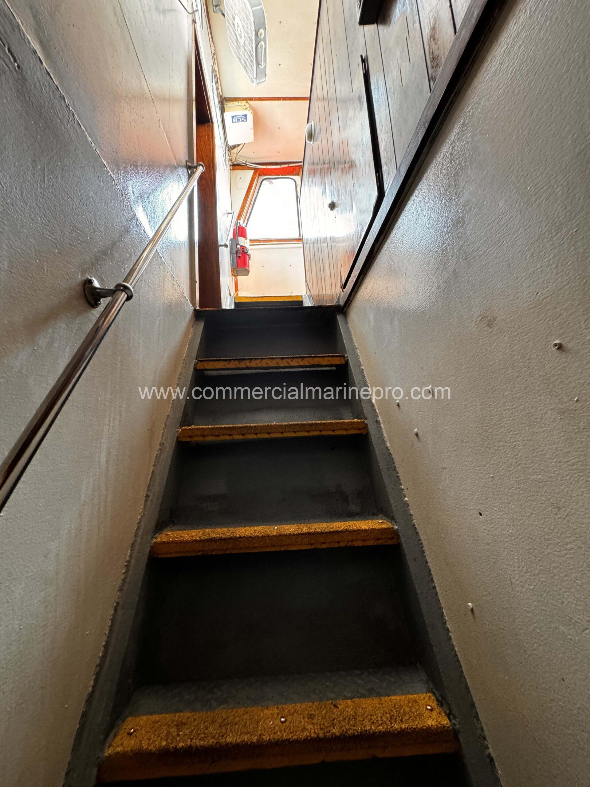 120 ft Utility Supply Vessel