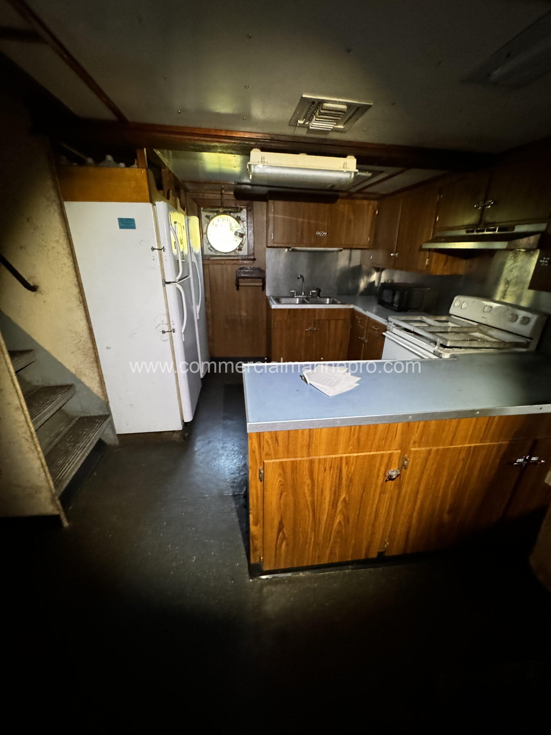 4200 HP Model Bow Tug - Built 1981 - Image 26