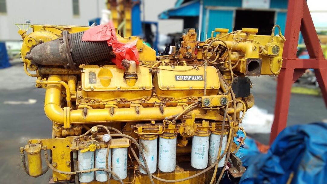 Pair CAT 3412 Propulsion Engines 60M