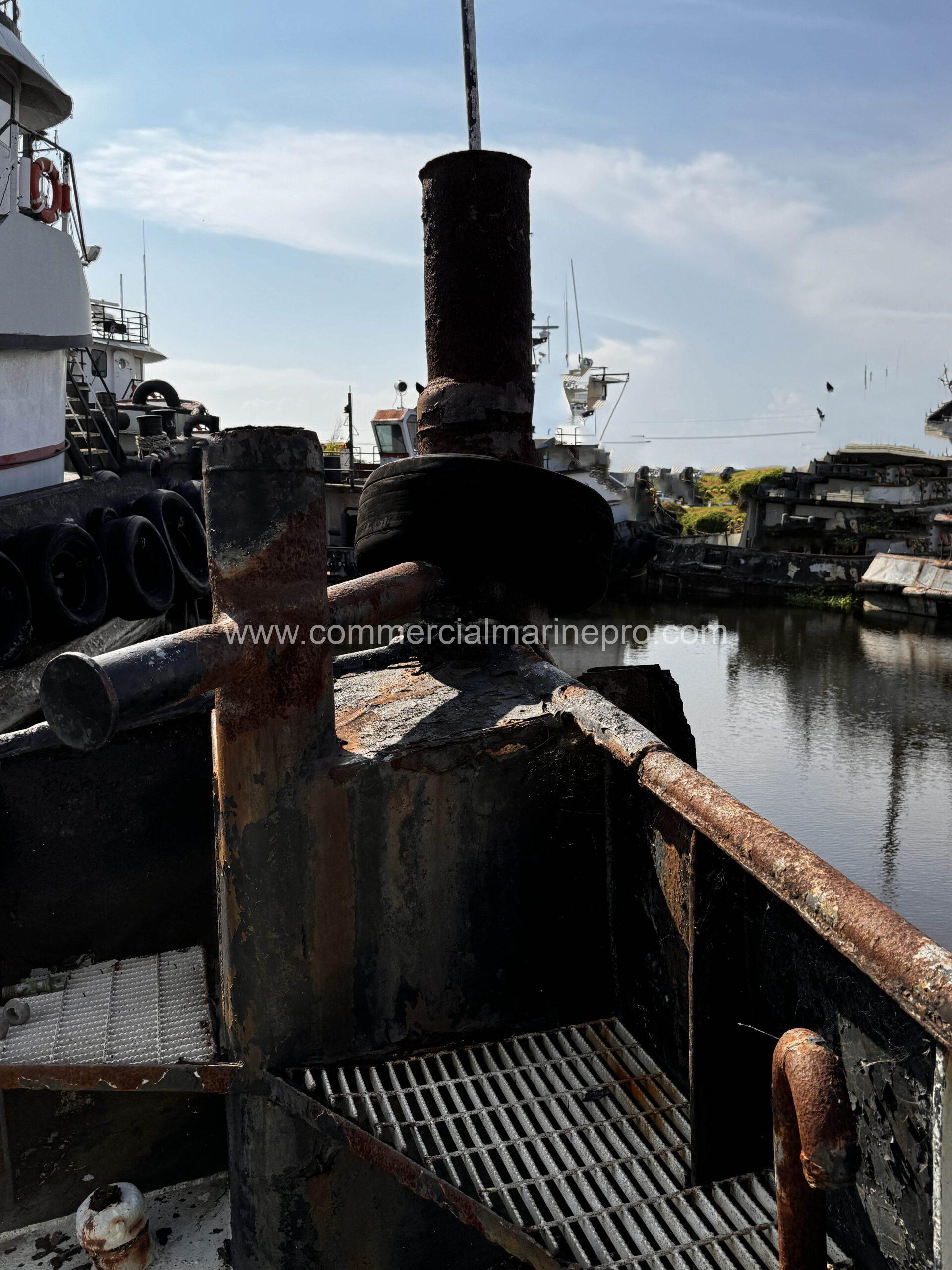 3600 Hp Model Bow Tugboat - - Image 8