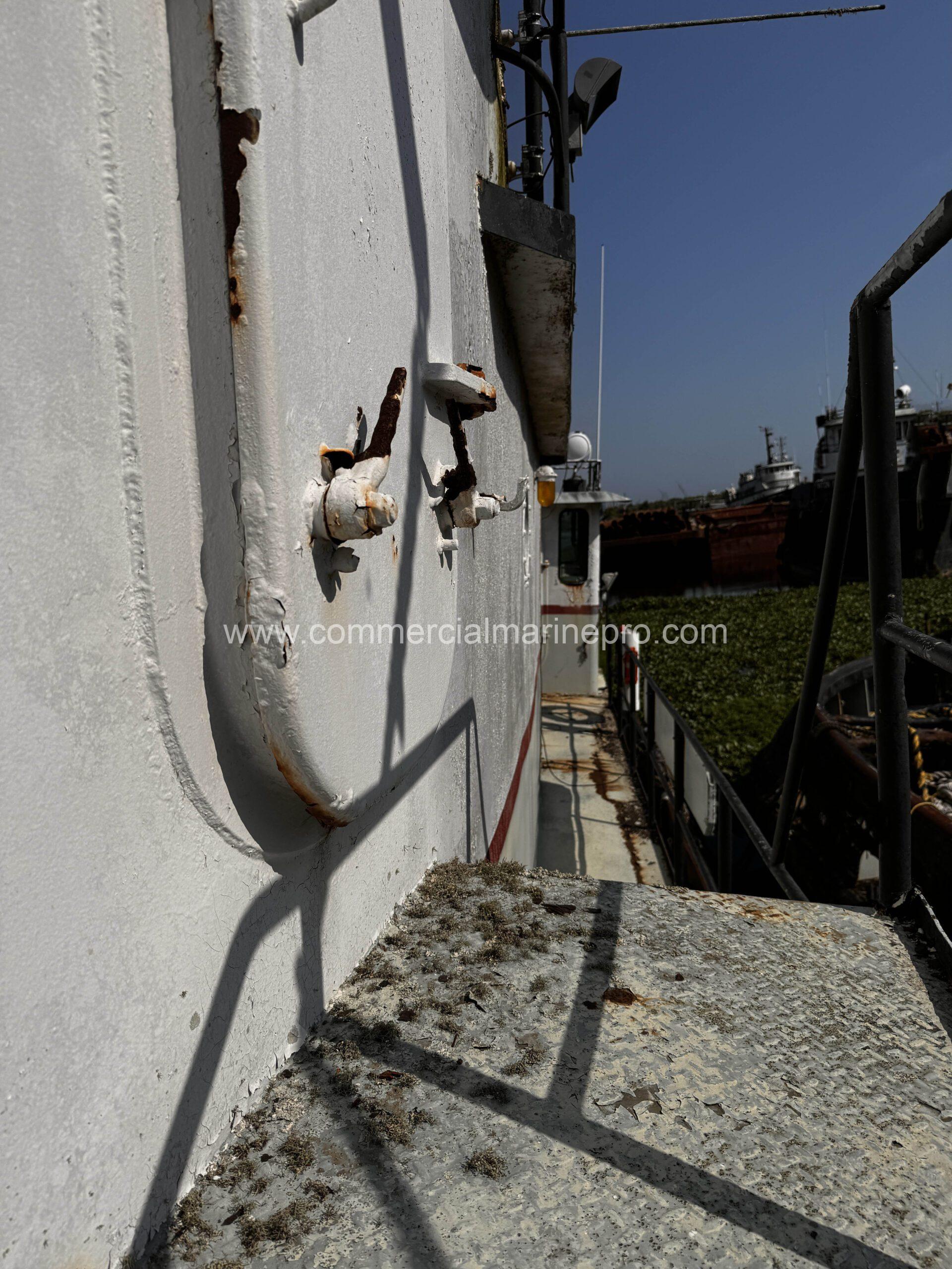 3600 Hp Model Bow Tugboat - - Image 40