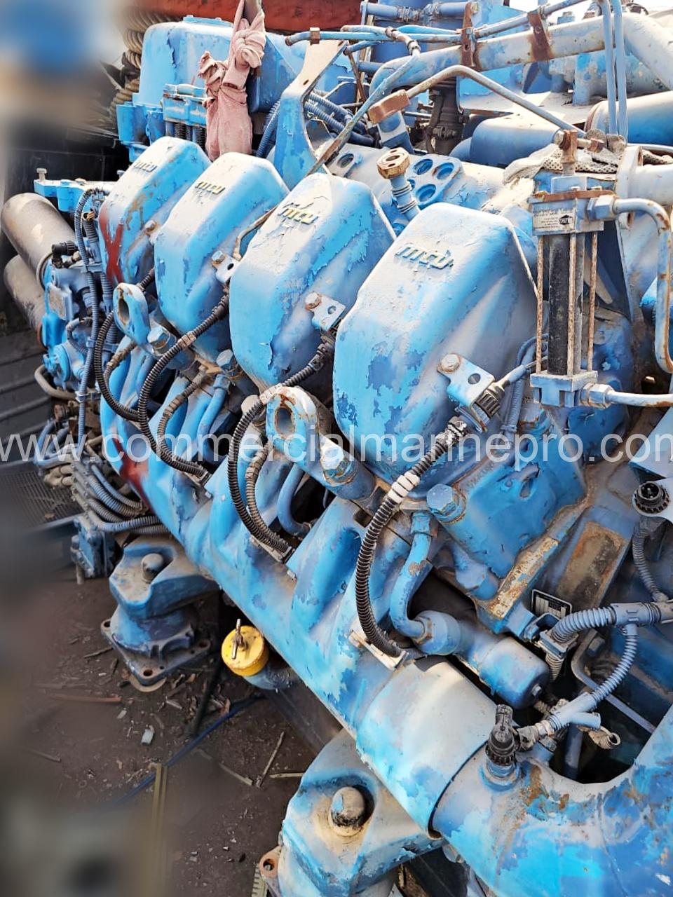 Pair Of MTU 8V4000 Marine Engines 880 kW @ 1800 RPM - Image 2