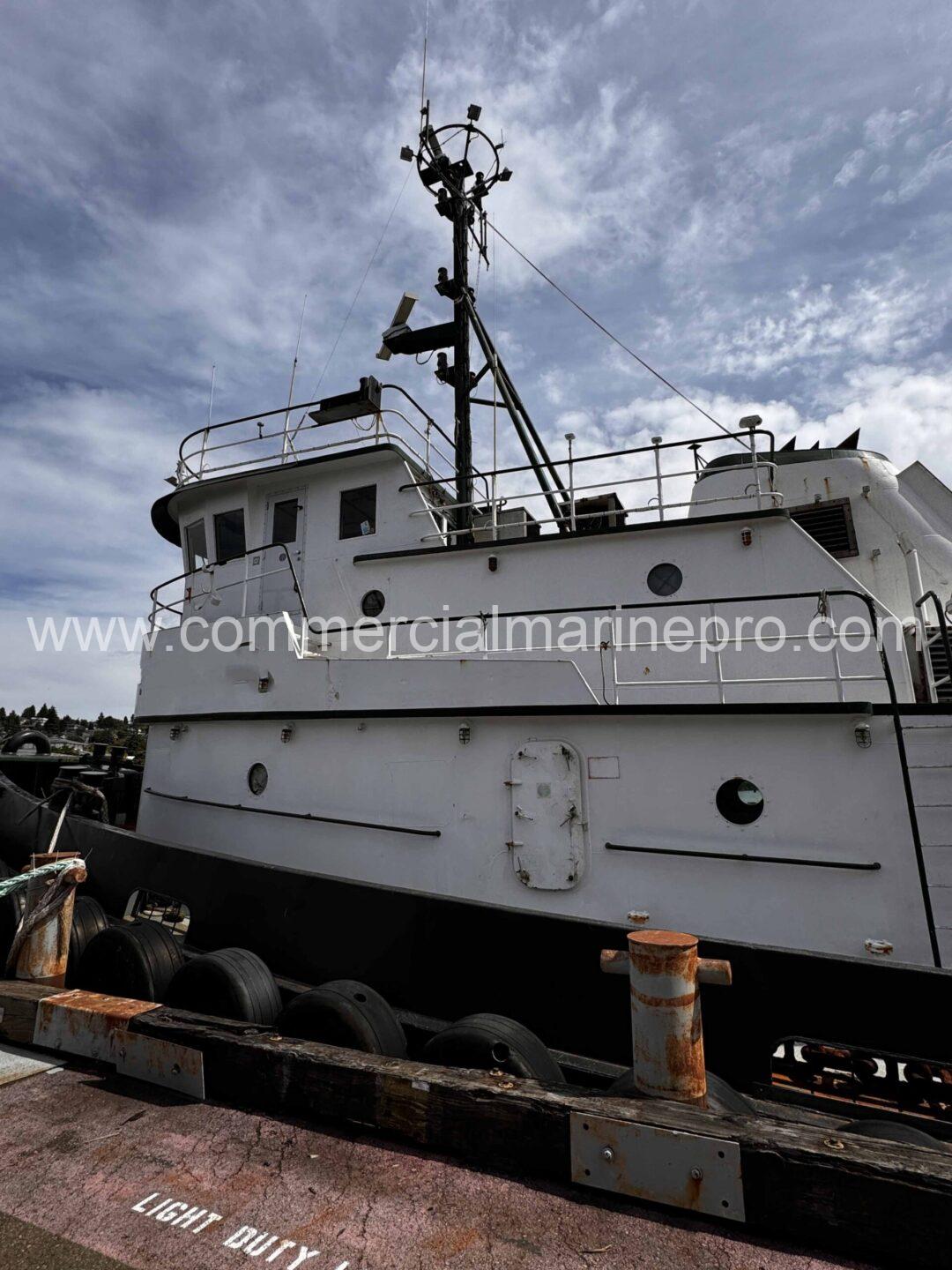 3000hp Model Bow Tug