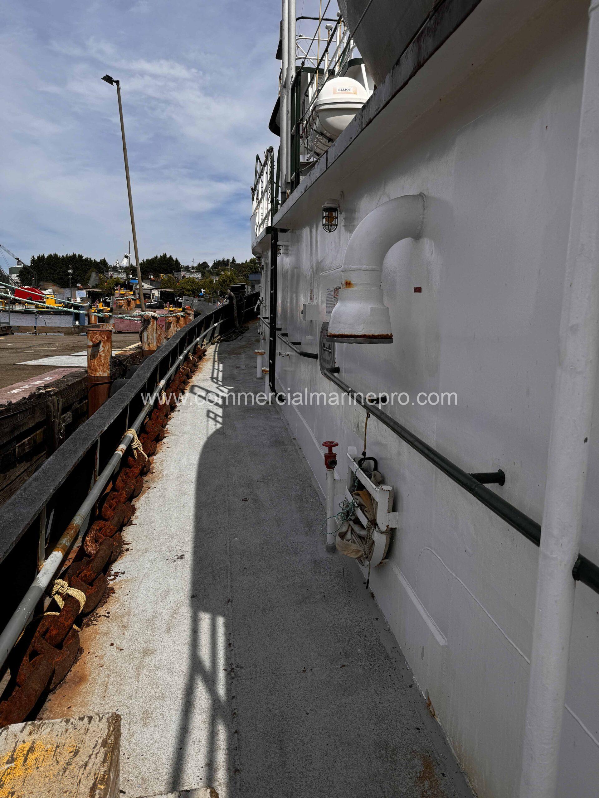 3000hp Model Bow Tug