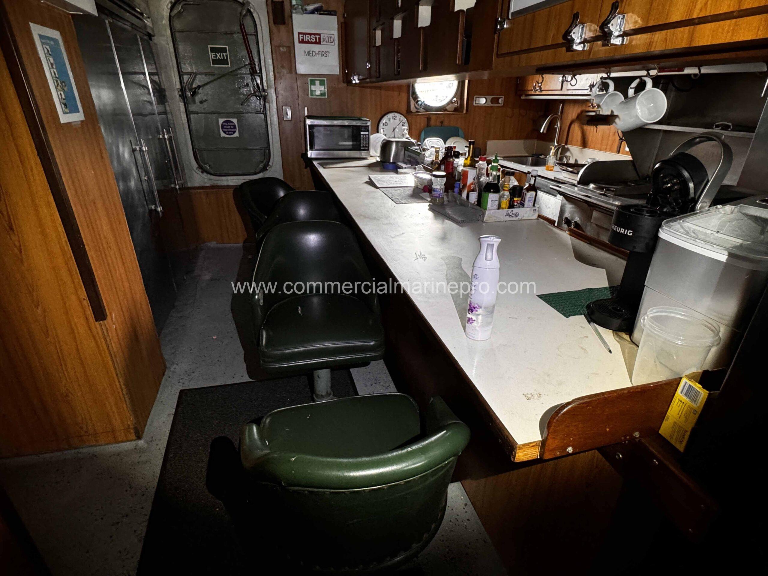 3000hp Model Bow Tug