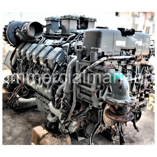 Single 2000 MTU 12V4000 M60 Marine Engine With Gearbox - Image 8