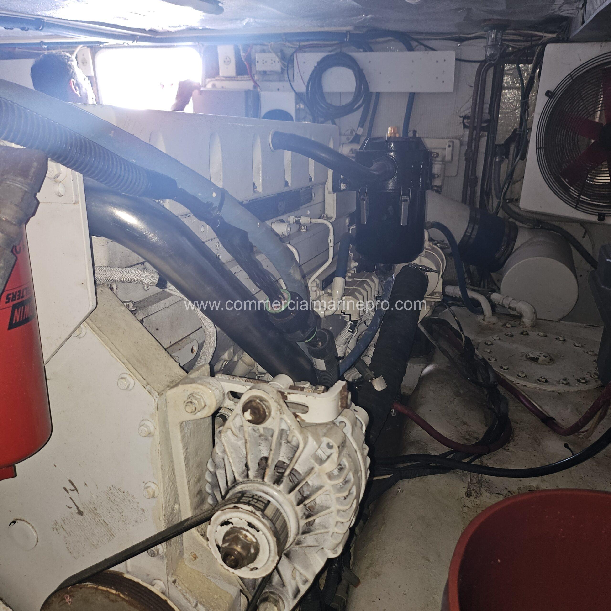 Single Cummins QSM11 Marine Propulsion Engine 715HP RTO