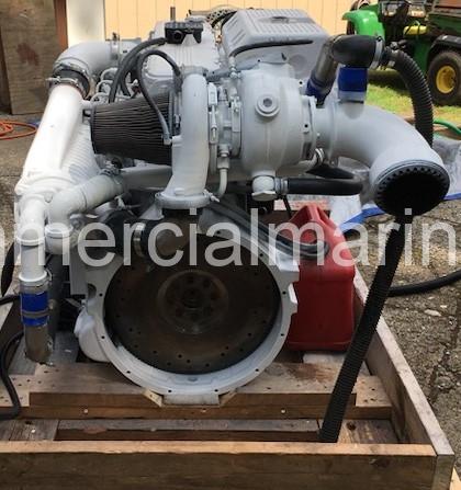 Single Cummins QSC Marine Propulsion Engine 550HP