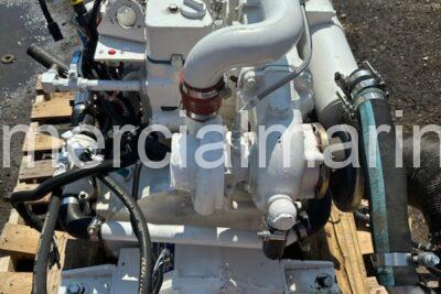 Single Cummins 5.9L Marine Propulsion Engine 250HP