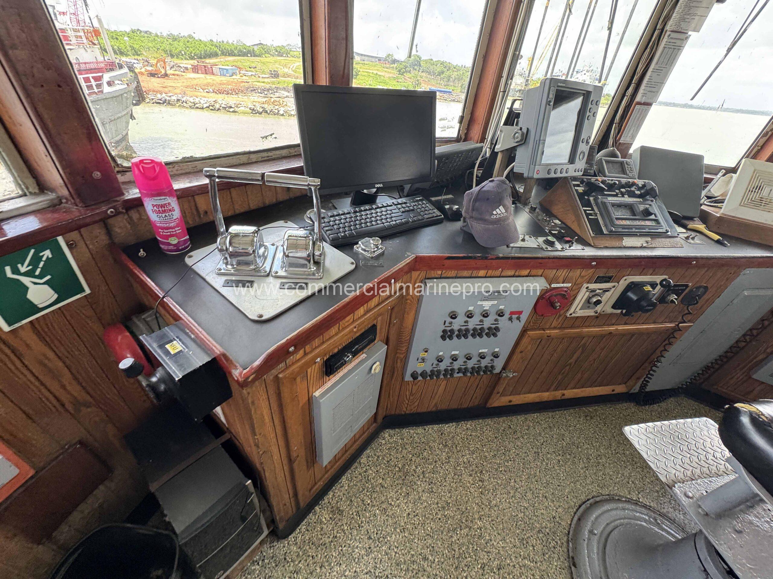 2500hp Model Bow Tug and 5000MT Binwall RORO Barge - Image 28