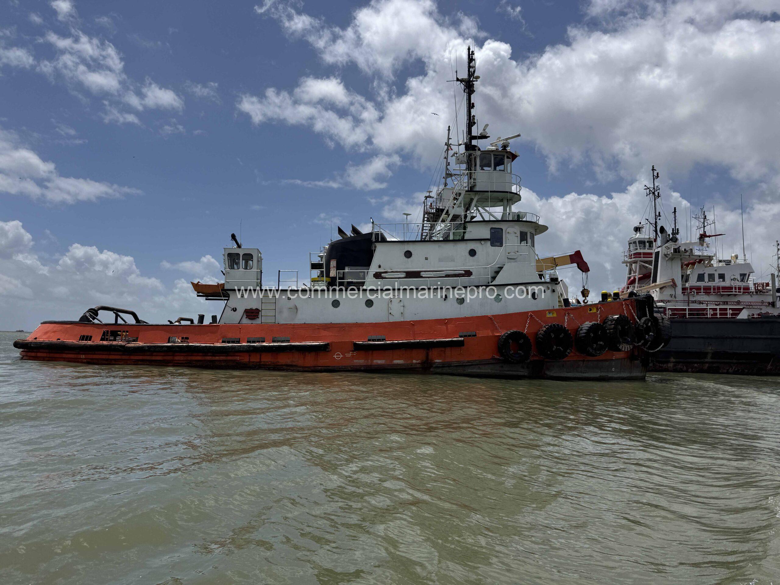 2500hp Model Bow Tug and 5000MT Binwall RORO Barge
