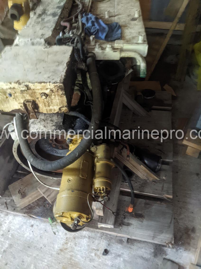 Single 3126 Caterpillar 350HP RTO Marine Engine