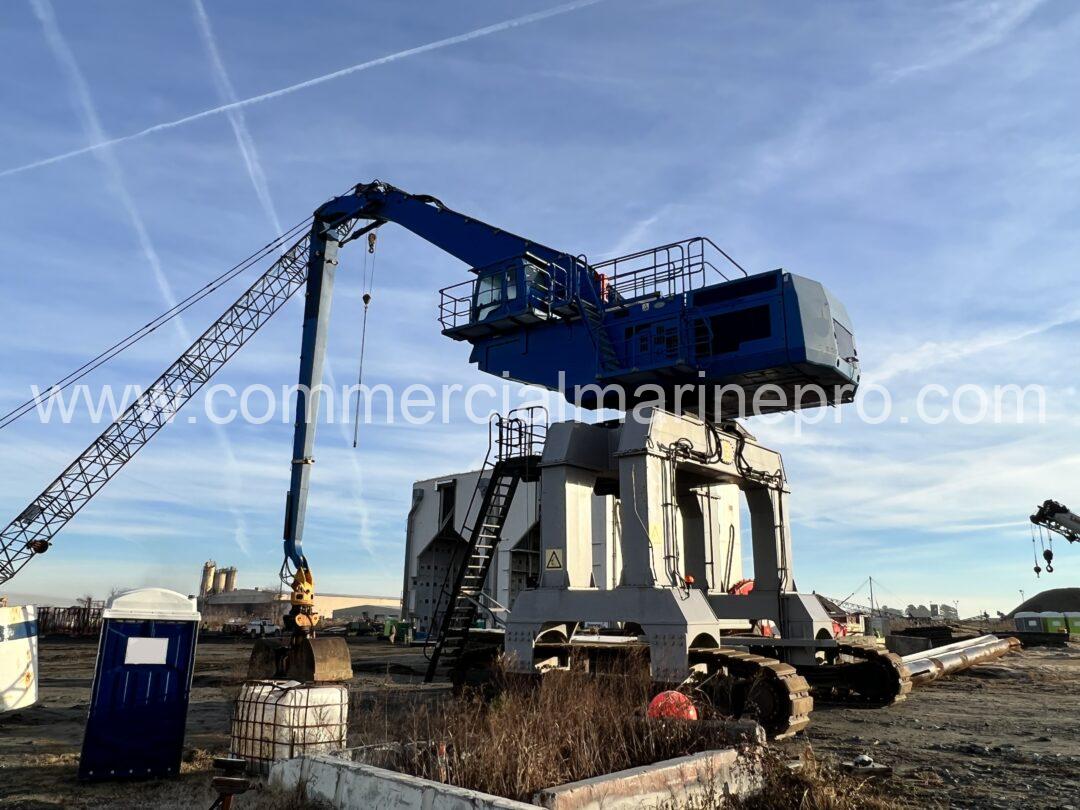 Multidocker Machine MultiDocker CH65C Material Handler | Commercial Marine Pro