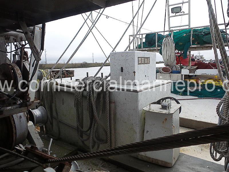 82' Shrimp Freezer Boat - Image 12