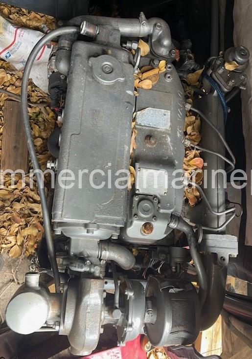 yanmar 4JH4 marine engine