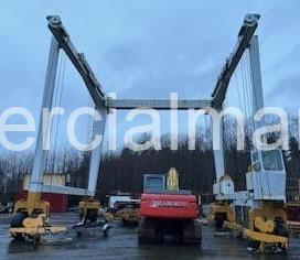 150T Marine Rubber Tire Gantry Travel Lift