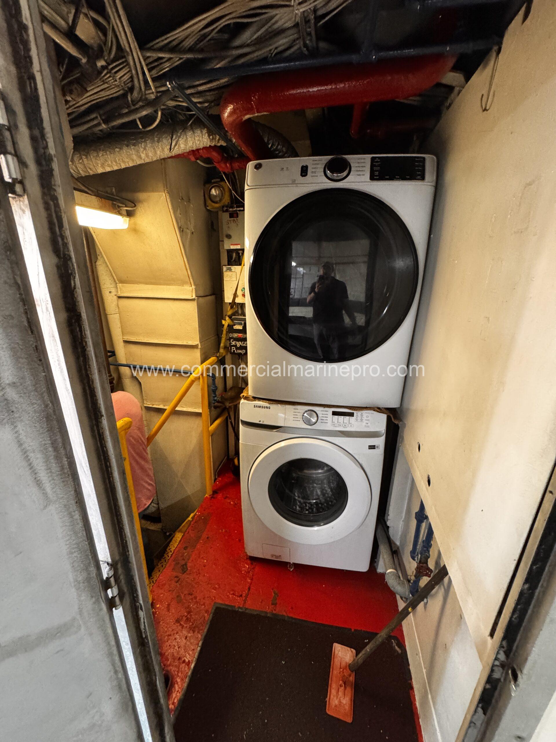 135ft Utility Supply Vessel