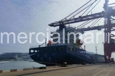 Container ship