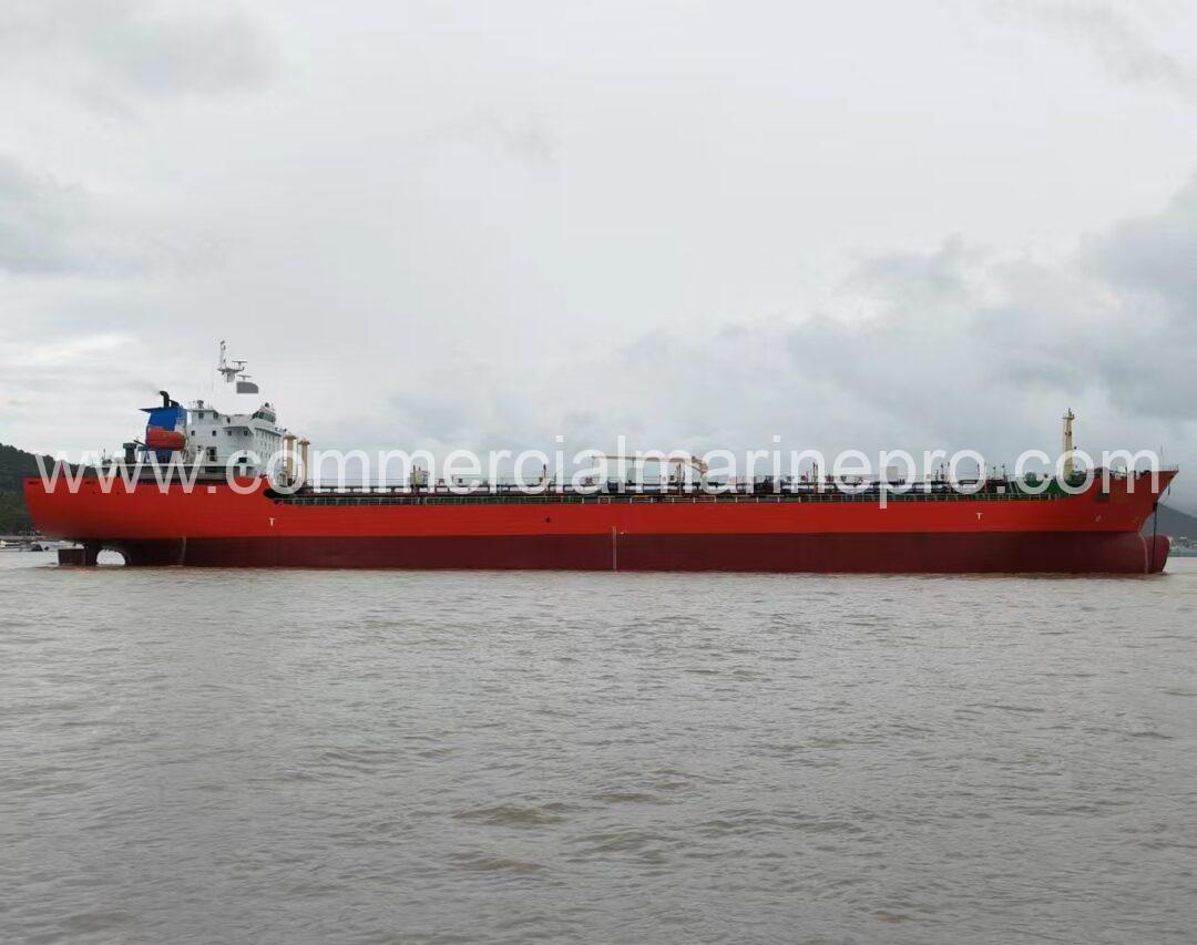 18,800 DWT Oil Tanker Vessel