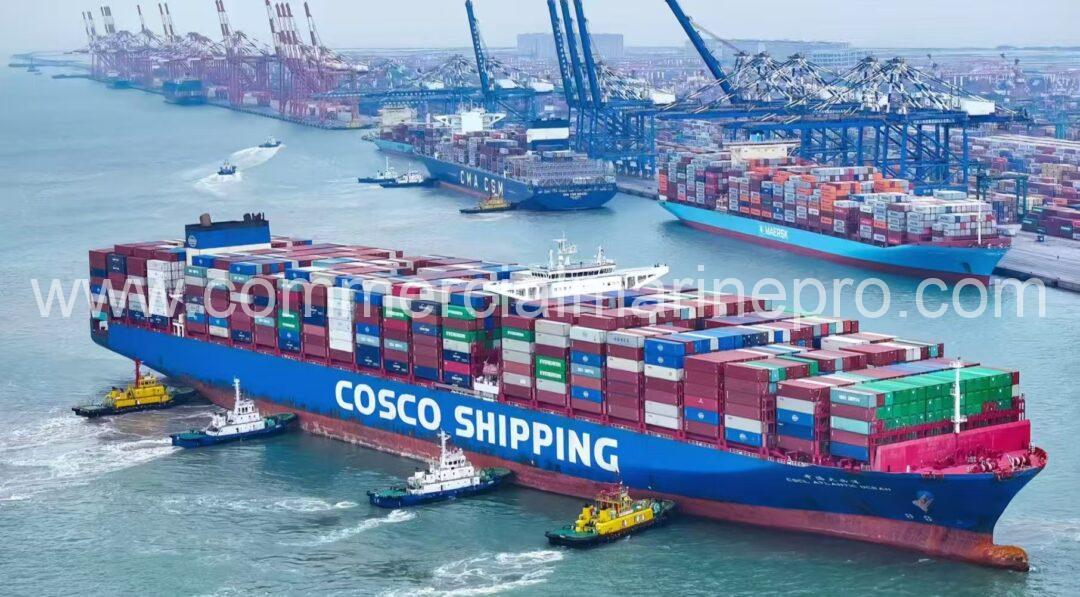Container ship