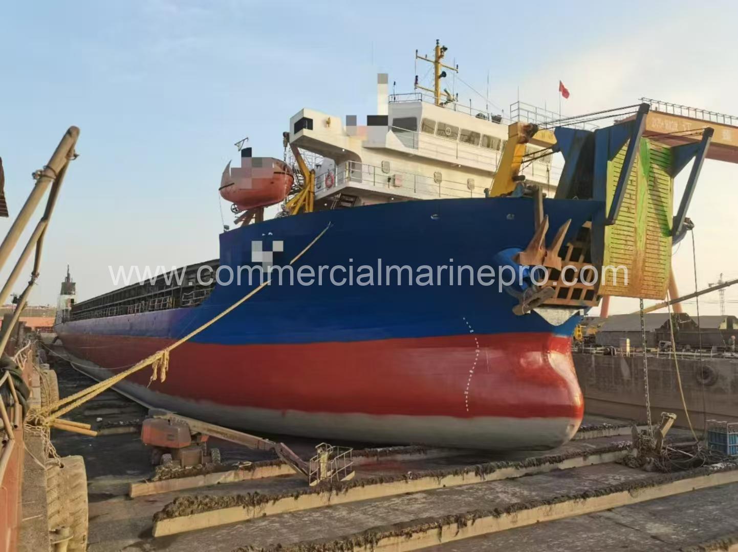 12,000 Forward-Control Deck Barge – Commercial Marine Pro