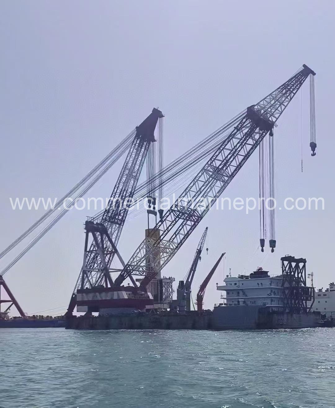 Coastal 2600-Ton A-frame Derrick Crane Vessel