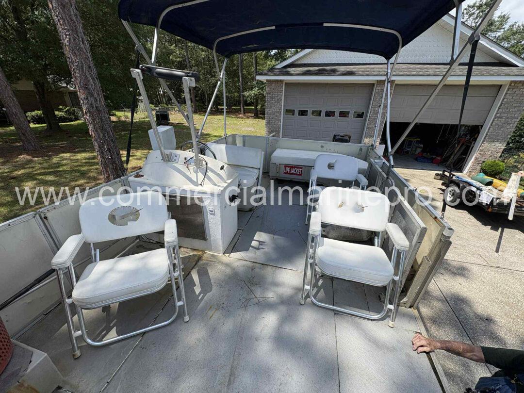 '06' 24ft Pontoon Boat - Image 8