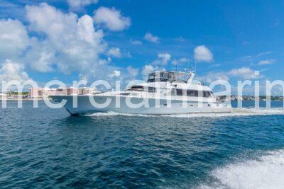 '90' Cockpit Motor Yacht