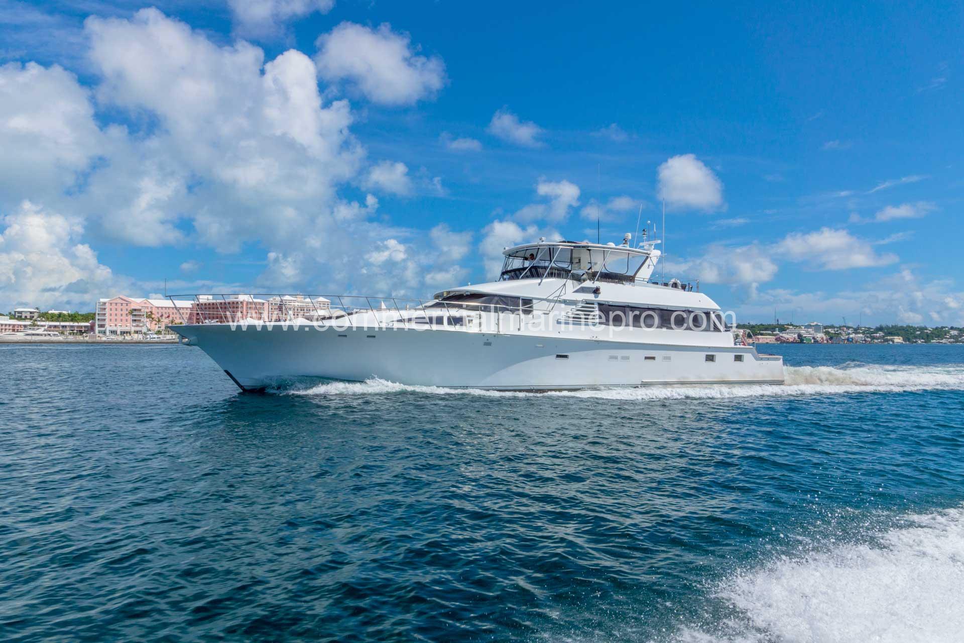 '90' Cockpit Motor Yacht