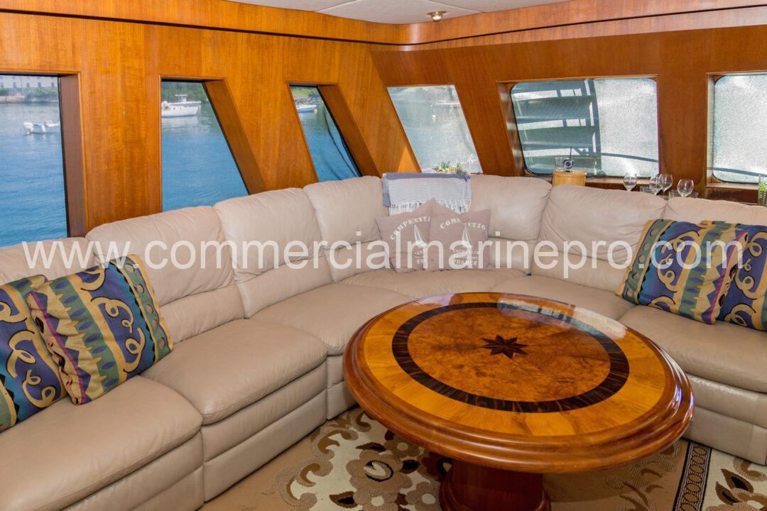 '90' Cockpit Motor Yacht - Image 3