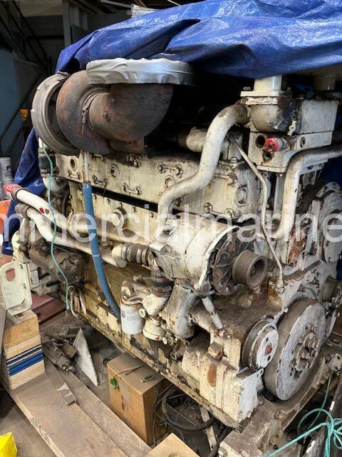 Single or Pair Cummins KT 19 Marine RTO - Image 3