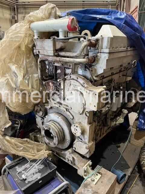 Single or Pair Cummins KT 19 Marine RTO - Image 5