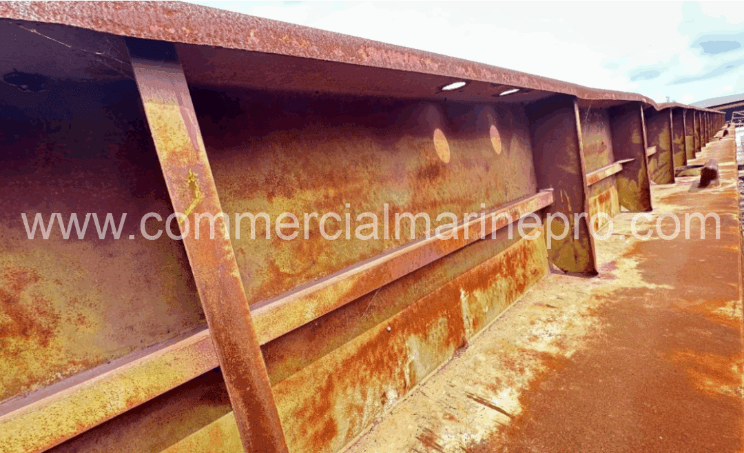Single 200' x 35' x 12' Hopper Barge