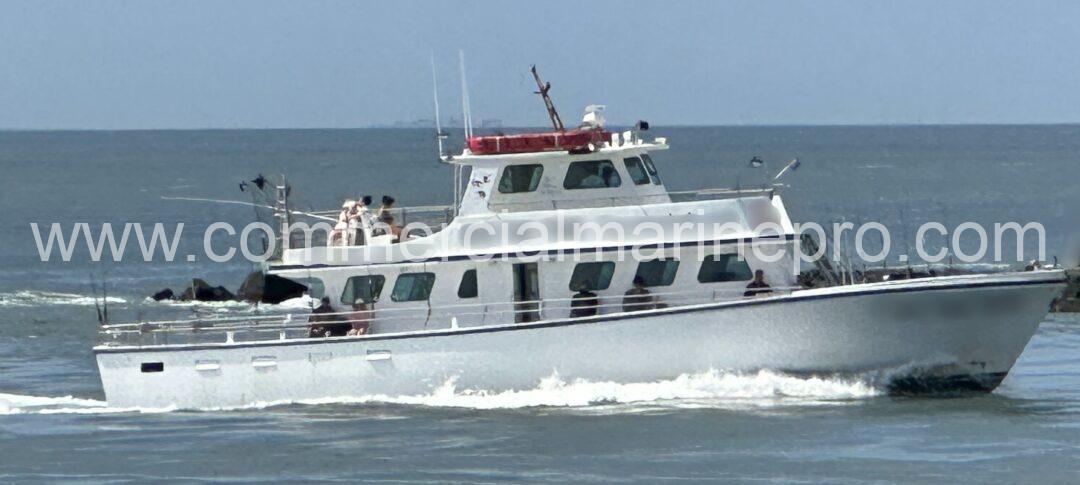 65' Custom Fiberglass Boat - Image 2