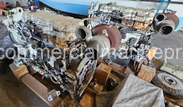 Pair CAT C9 Marine Propulsion Engines