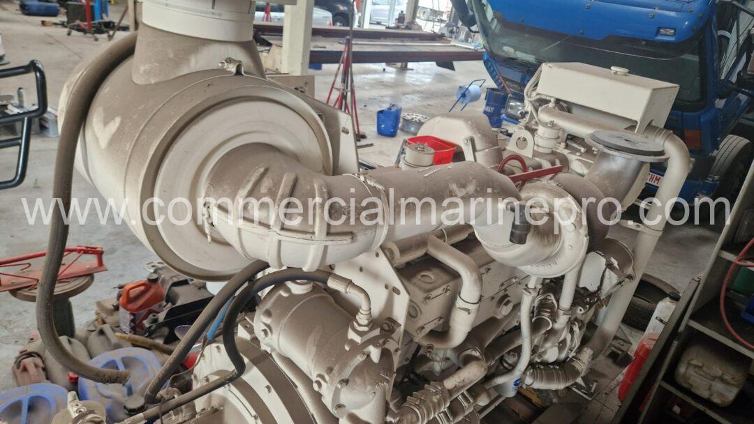 Single Cummins KT19 M Marine Propulsion Engine