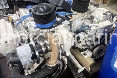 Pair Cummins QSB 6.7 Marine Propulsion Engines