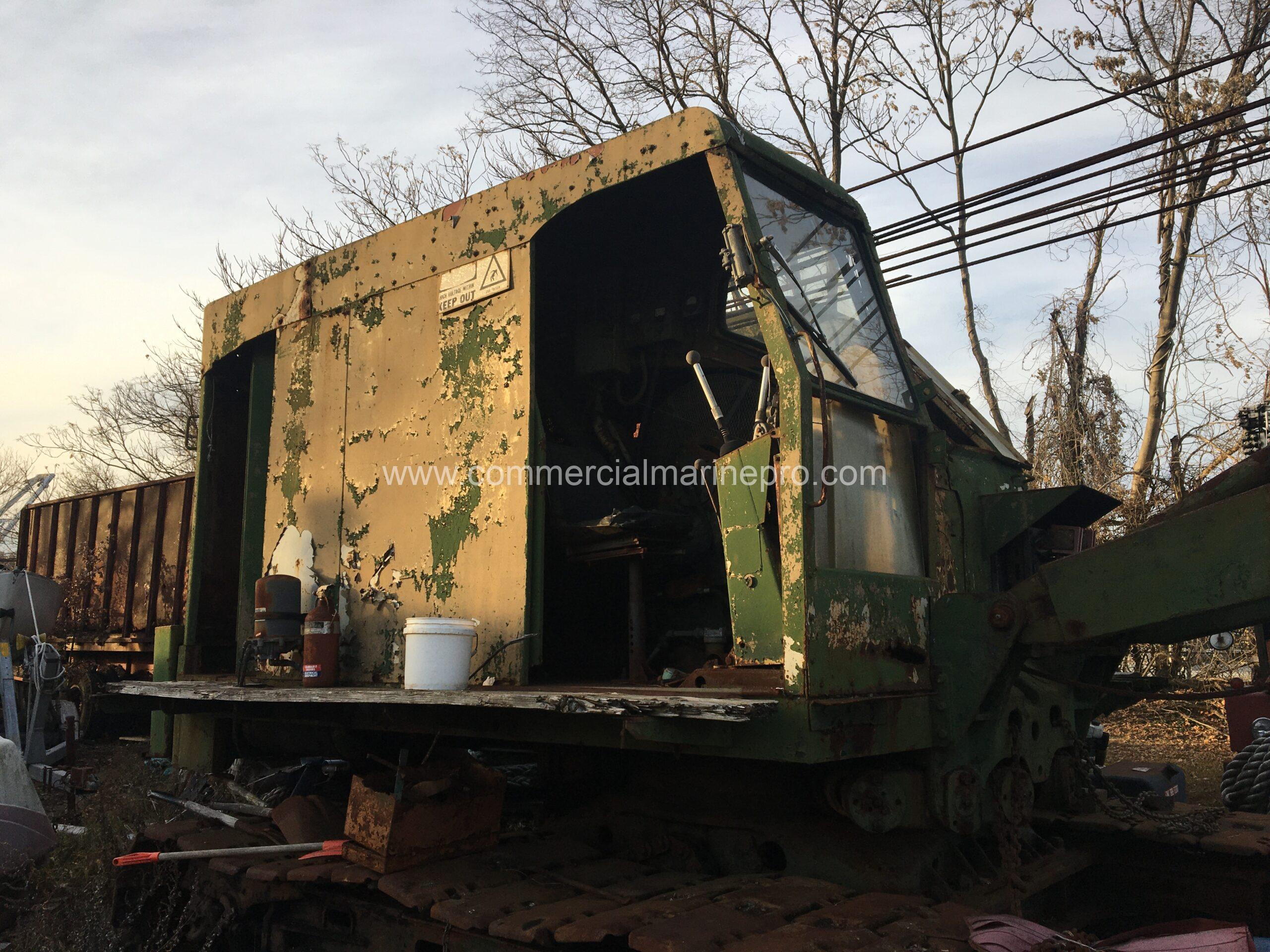 Bucyrus Erie 30B HD series two crawler lattice boom crane